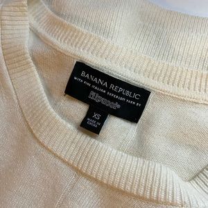 Banana Republic Filpucci Yarn Merino Wool Sweater